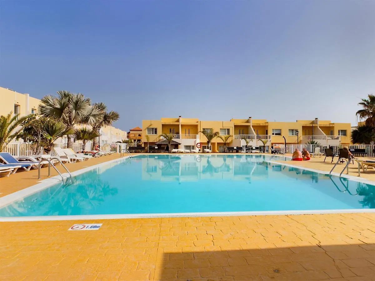 Modern 3 Bedroom House With Large Pool And Fast Internet, 100Ft From The Sea - Sleeps 6 Caleta De Fuste