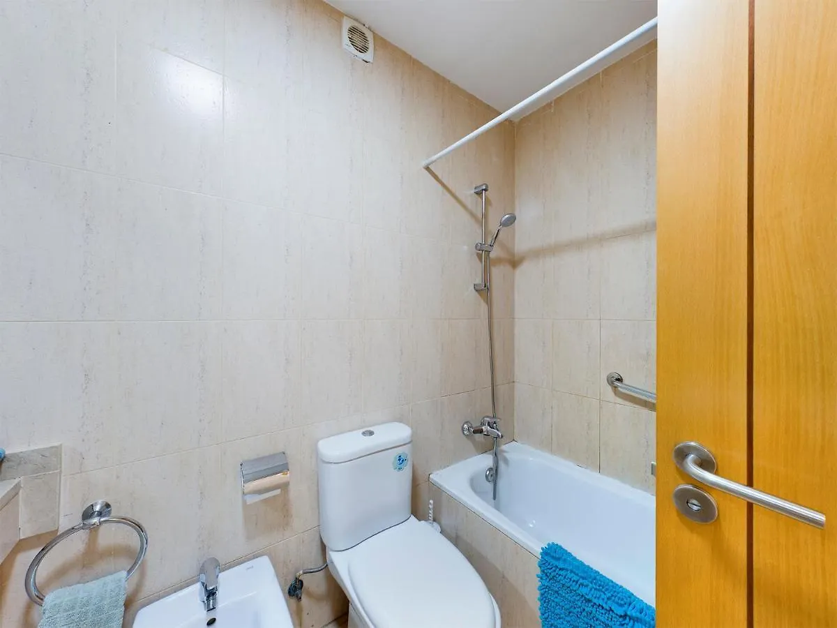 Modern 3 Bedroom House With Large Pool And Fast Internet, 100Ft From The Sea - Sleeps 6 Caleta De Fuste Spain