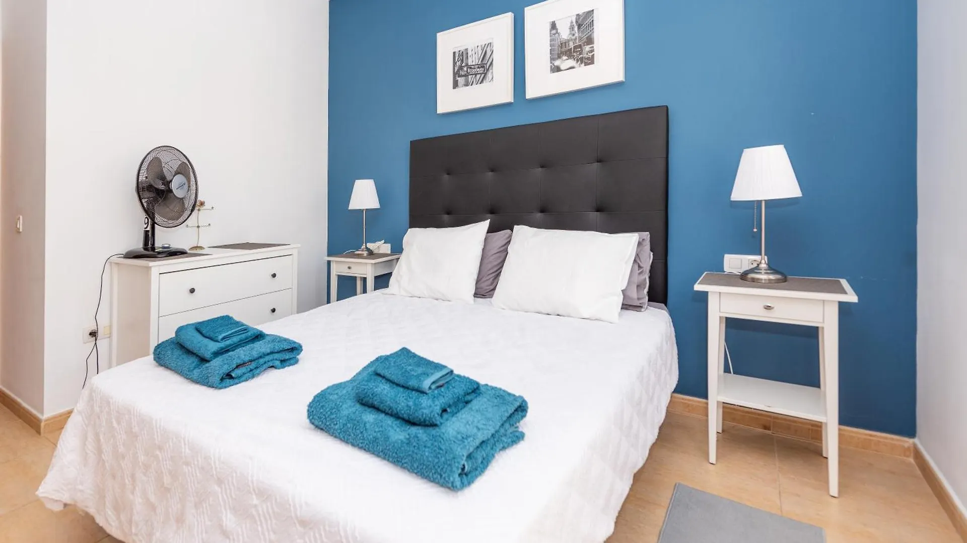 Modern 3 Bedroom House With Large Pool And Fast Internet, 100Ft From The Sea - Sleeps 6 Caleta De Fuste Holiday home