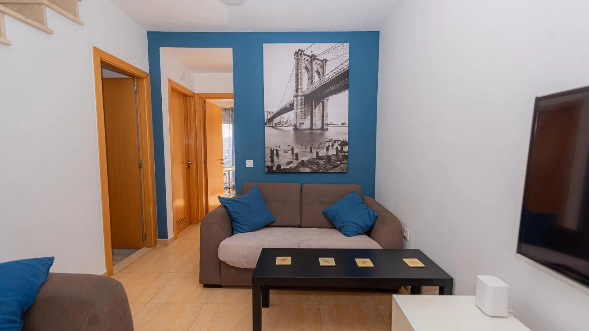Modern 3 Bedroom House With Large Pool And Fast Internet, 100Ft From The Sea - Sleeps 6 Caleta De Fuste Spain